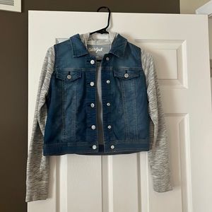 Jean jacket. Cat and Jack